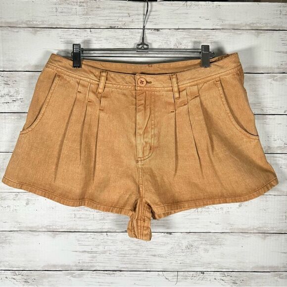 Free People Nora Mini Trouser Shorts Size 10 Honey Brown NEW - Picture 2 of 6